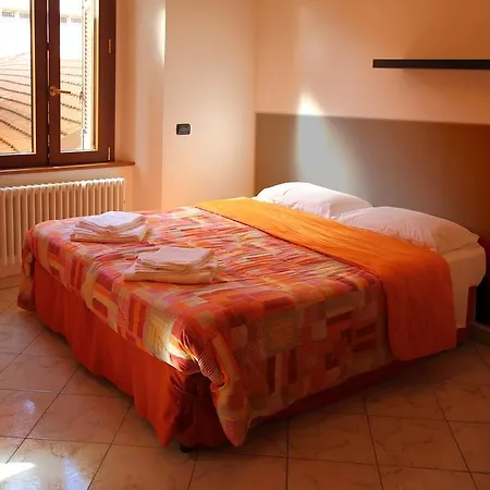 Borghi * Lake Como